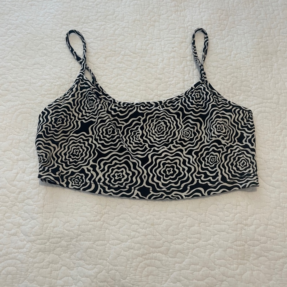 Crop top brand new painted threads